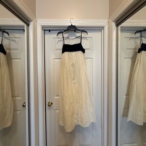 Elegant Black and Cream Linen Dress from shop L’abeye